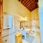 Podere Raffaello Apartment *